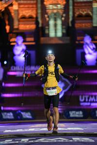 BIB: 1910, 9203
                            <button type="button" onclick="openModal(22509728)" class="btn btn-primary btn-sm float-right btn-popup" data-toggle="modal" data-target=".modal-high-quality">
                        <i class="fas fa-shopping-cart"></i> Add to Cart
                    </button>
                                            <button type="button" onclick="isThisMe(22509728, true)" class="btn btn-success btn-sm float-right btn-popup btn-isme hidden" data-toggle="tooltip" data-placement="bottom" title="นี่คือรูปของคุณใช่ไหม คลิกที่นี่เพื่อเอาเข้าอัลบั้ม">
                        <i class="fas fa-plus"></i> Add to album
                    </button>
                    <button type="button" onclick="isThisMe(22509728, false)" class="btn btn-warning btn-sm float-right btn-popup btn-isnotme hidden">
                        <i class="fas fa-ban"></i> Remove from album
                    </button>