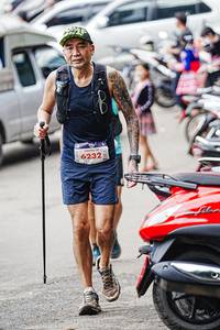 BIB: 6232
                            <button type="button" onclick="openModal(22621572)" class="btn btn-primary btn-sm float-right btn-popup" data-toggle="modal" data-target=".modal-high-quality">
                        <i class="fas fa-shopping-cart"></i> Add to Cart
                    </button>
                                            <button type="button" onclick="isThisMe(22621572, true)" class="btn btn-success btn-sm float-right btn-popup btn-isme hidden" data-toggle="tooltip" data-placement="bottom" title="นี่คือรูปของคุณใช่ไหม คลิกที่นี่เพื่อเอาเข้าอัลบั้ม">
                        <i class="fas fa-plus"></i> Add to album
                    </button>
                    <button type="button" onclick="isThisMe(22621572, false)" class="btn btn-warning btn-sm float-right btn-popup btn-isnotme hidden">
                        <i class="fas fa-ban"></i> Remove from album
                    </button>