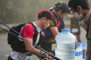 BIB: 943
                            <button type="button" onclick="openModal(22601147)" class="btn btn-primary btn-sm float-right btn-popup" data-toggle="modal" data-target=".modal-high-quality">
                        <i class="fas fa-shopping-cart"></i> Add to Cart
                    </button>
                                            <button type="button" onclick="isThisMe(22601147, true)" class="btn btn-success btn-sm float-right btn-popup btn-isme hidden" data-toggle="tooltip" data-placement="bottom" title="นี่คือรูปของคุณใช่ไหม คลิกที่นี่เพื่อเอาเข้าอัลบั้ม">
                        <i class="fas fa-plus"></i> Add to album
                    </button>
                    <button type="button" onclick="isThisMe(22601147, false)" class="btn btn-warning btn-sm float-right btn-popup btn-isnotme hidden">
                        <i class="fas fa-ban"></i> Remove from album
                    </button>