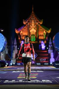 BIB: 151697, 190
                            <button type="button" onclick="openModal(22499618)" class="btn btn-primary btn-sm float-right btn-popup" data-toggle="modal" data-target=".modal-high-quality">
                        <i class="fas fa-shopping-cart"></i> Add to Cart
                    </button>
                                            <button type="button" onclick="isThisMe(22499618, true)" class="btn btn-success btn-sm float-right btn-popup btn-isme hidden" data-toggle="tooltip" data-placement="bottom" title="นี่คือรูปของคุณใช่ไหม คลิกที่นี่เพื่อเอาเข้าอัลบั้ม">
                        <i class="fas fa-plus"></i> Add to album
                    </button>
                    <button type="button" onclick="isThisMe(22499618, false)" class="btn btn-warning btn-sm float-right btn-popup btn-isnotme hidden">
                        <i class="fas fa-ban"></i> Remove from album
                    </button>