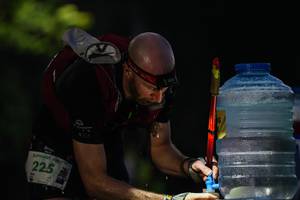 BIB: 225
                            <button type="button" onclick="openModal(22594871)" class="btn btn-primary btn-sm float-right btn-popup" data-toggle="modal" data-target=".modal-high-quality">
                        <i class="fas fa-shopping-cart"></i> Add to Cart
                    </button>
                                            <button type="button" onclick="isThisMe(22594871, true)" class="btn btn-success btn-sm float-right btn-popup btn-isme hidden" data-toggle="tooltip" data-placement="bottom" title="นี่คือรูปของคุณใช่ไหม คลิกที่นี่เพื่อเอาเข้าอัลบั้ม">
                        <i class="fas fa-plus"></i> Add to album
                    </button>
                    <button type="button" onclick="isThisMe(22594871, false)" class="btn btn-warning btn-sm float-right btn-popup btn-isnotme hidden">
                        <i class="fas fa-ban"></i> Remove from album
                    </button>