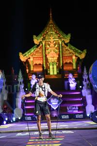 BIB: 101
                            <button type="button" onclick="openModal(22516398)" class="btn btn-primary btn-sm float-right btn-popup" data-toggle="modal" data-target=".modal-high-quality">
                        <i class="fas fa-shopping-cart"></i> Add to Cart
                    </button>
                                            <button type="button" onclick="isThisMe(22516398, true)" class="btn btn-success btn-sm float-right btn-popup btn-isme hidden" data-toggle="tooltip" data-placement="bottom" title="นี่คือรูปของคุณใช่ไหม คลิกที่นี่เพื่อเอาเข้าอัลบั้ม">
                        <i class="fas fa-plus"></i> Add to album
                    </button>
                    <button type="button" onclick="isThisMe(22516398, false)" class="btn btn-warning btn-sm float-right btn-popup btn-isnotme hidden">
                        <i class="fas fa-ban"></i> Remove from album
                    </button>