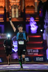 BIB: 9405, 
                            <button type="button" onclick="openModal(22500133)" class="btn btn-primary btn-sm float-right btn-popup" data-toggle="modal" data-target=".modal-high-quality">
                        <i class="fas fa-shopping-cart"></i> Add to Cart
                    </button>
                                            <button type="button" onclick="isThisMe(22500133, true)" class="btn btn-success btn-sm float-right btn-popup btn-isme hidden" data-toggle="tooltip" data-placement="bottom" title="นี่คือรูปของคุณใช่ไหม คลิกที่นี่เพื่อเอาเข้าอัลบั้ม">
                        <i class="fas fa-plus"></i> Add to album
                    </button>
                    <button type="button" onclick="isThisMe(22500133, false)" class="btn btn-warning btn-sm float-right btn-popup btn-isnotme hidden">
                        <i class="fas fa-ban"></i> Remove from album
                    </button>