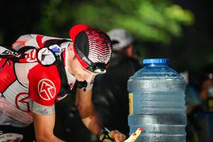 BIB: 100
                            <button type="button" onclick="openModal(22594644)" class="btn btn-primary btn-sm float-right btn-popup" data-toggle="modal" data-target=".modal-high-quality">
                        <i class="fas fa-shopping-cart"></i> Add to Cart
                    </button>
                                            <button type="button" onclick="isThisMe(22594644, true)" class="btn btn-success btn-sm float-right btn-popup btn-isme hidden" data-toggle="tooltip" data-placement="bottom" title="นี่คือรูปของคุณใช่ไหม คลิกที่นี่เพื่อเอาเข้าอัลบั้ม">
                        <i class="fas fa-plus"></i> Add to album
                    </button>
                    <button type="button" onclick="isThisMe(22594644, false)" class="btn btn-warning btn-sm float-right btn-popup btn-isnotme hidden">
                        <i class="fas fa-ban"></i> Remove from album
                    </button>