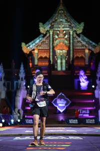 BIB: 065
                            <button type="button" onclick="openModal(22511242)" class="btn btn-primary btn-sm float-right btn-popup" data-toggle="modal" data-target=".modal-high-quality">
                        <i class="fas fa-shopping-cart"></i> Add to Cart
                    </button>
                                            <button type="button" onclick="isThisMe(22511242, true)" class="btn btn-success btn-sm float-right btn-popup btn-isme hidden" data-toggle="tooltip" data-placement="bottom" title="นี่คือรูปของคุณใช่ไหม คลิกที่นี่เพื่อเอาเข้าอัลบั้ม">
                        <i class="fas fa-plus"></i> Add to album
                    </button>
                    <button type="button" onclick="isThisMe(22511242, false)" class="btn btn-warning btn-sm float-right btn-popup btn-isnotme hidden">
                        <i class="fas fa-ban"></i> Remove from album
                    </button>