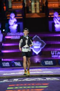 BIB: 9254
                            <button type="button" onclick="openModal(22500486)" class="btn btn-primary btn-sm float-right btn-popup" data-toggle="modal" data-target=".modal-high-quality">
                        <i class="fas fa-shopping-cart"></i> Add to Cart
                    </button>
                                            <button type="button" onclick="isThisMe(22500486, true)" class="btn btn-success btn-sm float-right btn-popup btn-isme hidden" data-toggle="tooltip" data-placement="bottom" title="นี่คือรูปของคุณใช่ไหม คลิกที่นี่เพื่อเอาเข้าอัลบั้ม">
                        <i class="fas fa-plus"></i> Add to album
                    </button>
                    <button type="button" onclick="isThisMe(22500486, false)" class="btn btn-warning btn-sm float-right btn-popup btn-isnotme hidden">
                        <i class="fas fa-ban"></i> Remove from album
                    </button>