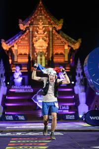 BIB: 200, 
                            <button type="button" onclick="openModal(22506511)" class="btn btn-primary btn-sm float-right btn-popup" data-toggle="modal" data-target=".modal-high-quality">
                        <i class="fas fa-shopping-cart"></i> Add to Cart
                    </button>
                                            <button type="button" onclick="isThisMe(22506511, true)" class="btn btn-success btn-sm float-right btn-popup btn-isme hidden" data-toggle="tooltip" data-placement="bottom" title="นี่คือรูปของคุณใช่ไหม คลิกที่นี่เพื่อเอาเข้าอัลบั้ม">
                        <i class="fas fa-plus"></i> Add to album
                    </button>
                    <button type="button" onclick="isThisMe(22506511, false)" class="btn btn-warning btn-sm float-right btn-popup btn-isnotme hidden">
                        <i class="fas fa-ban"></i> Remove from album
                    </button>