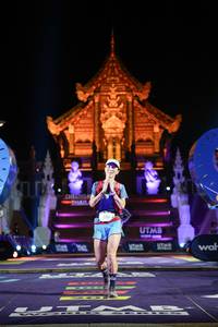 BIB: 126
                            <button type="button" onclick="openModal(22510565)" class="btn btn-primary btn-sm float-right btn-popup" data-toggle="modal" data-target=".modal-high-quality">
                        <i class="fas fa-shopping-cart"></i> Add to Cart
                    </button>
                                            <button type="button" onclick="isThisMe(22510565, true)" class="btn btn-success btn-sm float-right btn-popup btn-isme hidden" data-toggle="tooltip" data-placement="bottom" title="นี่คือรูปของคุณใช่ไหม คลิกที่นี่เพื่อเอาเข้าอัลบั้ม">
                        <i class="fas fa-plus"></i> Add to album
                    </button>
                    <button type="button" onclick="isThisMe(22510565, false)" class="btn btn-warning btn-sm float-right btn-popup btn-isnotme hidden">
                        <i class="fas fa-ban"></i> Remove from album
                    </button>