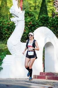 BIB: 1079
                            <button type="button" onclick="openModal(22586318)" class="btn btn-primary btn-sm float-right btn-popup" data-toggle="modal" data-target=".modal-high-quality">
                        <i class="fas fa-shopping-cart"></i> Add to Cart
                    </button>
                                            <button type="button" onclick="isThisMe(22586318, true)" class="btn btn-success btn-sm float-right btn-popup btn-isme hidden" data-toggle="tooltip" data-placement="bottom" title="นี่คือรูปของคุณใช่ไหม คลิกที่นี่เพื่อเอาเข้าอัลบั้ม">
                        <i class="fas fa-plus"></i> Add to album
                    </button>
                    <button type="button" onclick="isThisMe(22586318, false)" class="btn btn-warning btn-sm float-right btn-popup btn-isnotme hidden">
                        <i class="fas fa-ban"></i> Remove from album
                    </button>