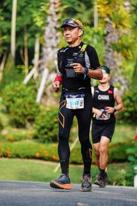 BIB: 1113, 1280
                            <button type="button" onclick="openModal(22588097)" class="btn btn-primary btn-sm float-right btn-popup" data-toggle="modal" data-target=".modal-high-quality">
                        <i class="fas fa-shopping-cart"></i> Add to Cart
                    </button>
                                            <button type="button" onclick="isThisMe(22588097, true)" class="btn btn-success btn-sm float-right btn-popup btn-isme hidden" data-toggle="tooltip" data-placement="bottom" title="นี่คือรูปของคุณใช่ไหม คลิกที่นี่เพื่อเอาเข้าอัลบั้ม">
                        <i class="fas fa-plus"></i> Add to album
                    </button>
                    <button type="button" onclick="isThisMe(22588097, false)" class="btn btn-warning btn-sm float-right btn-popup btn-isnotme hidden">
                        <i class="fas fa-ban"></i> Remove from album
                    </button>