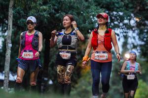 BIB: 5570, 5818, 5580
                            <button type="button" onclick="openModal(22539179)" class="btn btn-primary btn-sm float-right btn-popup" data-toggle="modal" data-target=".modal-high-quality">
                        <i class="fas fa-shopping-cart"></i> Add to Cart
                    </button>
                                            <button type="button" onclick="isThisMe(22539179, true)" class="btn btn-success btn-sm float-right btn-popup btn-isme hidden" data-toggle="tooltip" data-placement="bottom" title="นี่คือรูปของคุณใช่ไหม คลิกที่นี่เพื่อเอาเข้าอัลบั้ม">
                        <i class="fas fa-plus"></i> Add to album
                    </button>
                    <button type="button" onclick="isThisMe(22539179, false)" class="btn btn-warning btn-sm float-right btn-popup btn-isnotme hidden">
                        <i class="fas fa-ban"></i> Remove from album
                    </button>