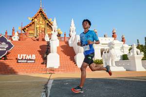 BIB: 805
                            <button type="button" onclick="openModal(22446910)" class="btn btn-primary btn-sm float-right btn-popup" data-toggle="modal" data-target=".modal-high-quality">
                        <i class="fas fa-shopping-cart"></i> Add to Cart
                    </button>
                                            <button type="button" onclick="isThisMe(22446910, true)" class="btn btn-success btn-sm float-right btn-popup btn-isme hidden" data-toggle="tooltip" data-placement="bottom" title="นี่คือรูปของคุณใช่ไหม คลิกที่นี่เพื่อเอาเข้าอัลบั้ม">
                        <i class="fas fa-plus"></i> Add to album
                    </button>
                    <button type="button" onclick="isThisMe(22446910, false)" class="btn btn-warning btn-sm float-right btn-popup btn-isnotme hidden">
                        <i class="fas fa-ban"></i> Remove from album
                    </button>