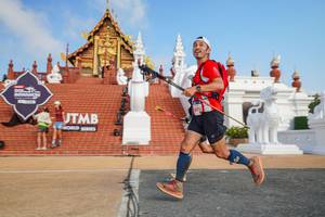 BIB: 5200
                            <button type="button" onclick="openModal(22478225)" class="btn btn-primary btn-sm float-right btn-popup" data-toggle="modal" data-target=".modal-high-quality">
                        <i class="fas fa-shopping-cart"></i> Add to Cart
                    </button>
                                            <button type="button" onclick="isThisMe(22478225, true)" class="btn btn-success btn-sm float-right btn-popup btn-isme hidden" data-toggle="tooltip" data-placement="bottom" title="นี่คือรูปของคุณใช่ไหม คลิกที่นี่เพื่อเอาเข้าอัลบั้ม">
                        <i class="fas fa-plus"></i> Add to album
                    </button>
                    <button type="button" onclick="isThisMe(22478225, false)" class="btn btn-warning btn-sm float-right btn-popup btn-isnotme hidden">
                        <i class="fas fa-ban"></i> Remove from album
                    </button>