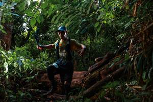 BIB: 
                            <button type="button" onclick="openModal(22361024)" class="btn btn-primary btn-sm float-right btn-popup" data-toggle="modal" data-target=".modal-high-quality">
                        <i class="fas fa-shopping-cart"></i> Add to Cart
                    </button>
                                            <button type="button" onclick="isThisMe(22361024, true)" class="btn btn-success btn-sm float-right btn-popup btn-isme hidden" data-toggle="tooltip" data-placement="bottom" title="นี่คือรูปของคุณใช่ไหม คลิกที่นี่เพื่อเอาเข้าอัลบั้ม">
                        <i class="fas fa-plus"></i> Add to album
                    </button>
                    <button type="button" onclick="isThisMe(22361024, false)" class="btn btn-warning btn-sm float-right btn-popup btn-isnotme hidden">
                        <i class="fas fa-ban"></i> Remove from album
                    </button>