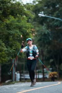 BIB: 5994
                            <button type="button" onclick="openModal(22789408)" class="btn btn-primary btn-sm float-right btn-popup" data-toggle="modal" data-target=".modal-high-quality">
                        <i class="fas fa-shopping-cart"></i> Add to Cart
                    </button>
                                            <button type="button" onclick="isThisMe(22789408, true)" class="btn btn-success btn-sm float-right btn-popup btn-isme hidden" data-toggle="tooltip" data-placement="bottom" title="นี่คือรูปของคุณใช่ไหม คลิกที่นี่เพื่อเอาเข้าอัลบั้ม">
                        <i class="fas fa-plus"></i> Add to album
                    </button>
                    <button type="button" onclick="isThisMe(22789408, false)" class="btn btn-warning btn-sm float-right btn-popup btn-isnotme hidden">
                        <i class="fas fa-ban"></i> Remove from album
                    </button>