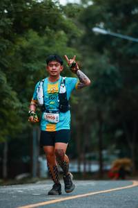 BIB: 2822, 5905
                            <button type="button" onclick="openModal(22789663)" class="btn btn-primary btn-sm float-right btn-popup" data-toggle="modal" data-target=".modal-high-quality">
                        <i class="fas fa-shopping-cart"></i> Add to Cart
                    </button>
                                            <button type="button" onclick="isThisMe(22789663, true)" class="btn btn-success btn-sm float-right btn-popup btn-isme hidden" data-toggle="tooltip" data-placement="bottom" title="นี่คือรูปของคุณใช่ไหม คลิกที่นี่เพื่อเอาเข้าอัลบั้ม">
                        <i class="fas fa-plus"></i> Add to album
                    </button>
                    <button type="button" onclick="isThisMe(22789663, false)" class="btn btn-warning btn-sm float-right btn-popup btn-isnotme hidden">
                        <i class="fas fa-ban"></i> Remove from album
                    </button>