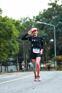 BIB: 6406
                            <button type="button" onclick="openModal(22788496)" class="btn btn-primary btn-sm float-right btn-popup" data-toggle="modal" data-target=".modal-high-quality">
                        <i class="fas fa-shopping-cart"></i> Add to Cart
                    </button>
                                            <button type="button" onclick="isThisMe(22788496, true)" class="btn btn-success btn-sm float-right btn-popup btn-isme hidden" data-toggle="tooltip" data-placement="bottom" title="นี่คือรูปของคุณใช่ไหม คลิกที่นี่เพื่อเอาเข้าอัลบั้ม">
                        <i class="fas fa-plus"></i> Add to album
                    </button>
                    <button type="button" onclick="isThisMe(22788496, false)" class="btn btn-warning btn-sm float-right btn-popup btn-isnotme hidden">
                        <i class="fas fa-ban"></i> Remove from album
                    </button>