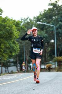 BIB: 6406
                            <button type="button" onclick="openModal(22788498)" class="btn btn-primary btn-sm float-right btn-popup" data-toggle="modal" data-target=".modal-high-quality">
                        <i class="fas fa-shopping-cart"></i> Add to Cart
                    </button>
                                            <button type="button" onclick="isThisMe(22788498, true)" class="btn btn-success btn-sm float-right btn-popup btn-isme hidden" data-toggle="tooltip" data-placement="bottom" title="นี่คือรูปของคุณใช่ไหม คลิกที่นี่เพื่อเอาเข้าอัลบั้ม">
                        <i class="fas fa-plus"></i> Add to album
                    </button>
                    <button type="button" onclick="isThisMe(22788498, false)" class="btn btn-warning btn-sm float-right btn-popup btn-isnotme hidden">
                        <i class="fas fa-ban"></i> Remove from album
                    </button>