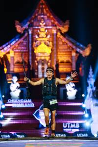 BIB: 103, 9311
                            <button type="button" onclick="openModal(22467769)" class="btn btn-primary btn-sm float-right btn-popup" data-toggle="modal" data-target=".modal-high-quality">
                        <i class="fas fa-shopping-cart"></i> Add to Cart
                    </button>
                                            <button type="button" onclick="isThisMe(22467769, true)" class="btn btn-success btn-sm float-right btn-popup btn-isme hidden" data-toggle="tooltip" data-placement="bottom" title="นี่คือรูปของคุณใช่ไหม คลิกที่นี่เพื่อเอาเข้าอัลบั้ม">
                        <i class="fas fa-plus"></i> Add to album
                    </button>
                    <button type="button" onclick="isThisMe(22467769, false)" class="btn btn-warning btn-sm float-right btn-popup btn-isnotme hidden">
                        <i class="fas fa-ban"></i> Remove from album
                    </button>