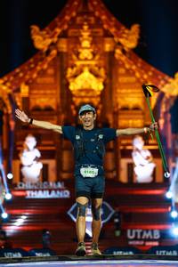 BIB: 9180
                            <button type="button" onclick="openModal(22472199)" class="btn btn-primary btn-sm float-right btn-popup" data-toggle="modal" data-target=".modal-high-quality">
                        <i class="fas fa-shopping-cart"></i> Add to Cart
                    </button>
                                            <button type="button" onclick="isThisMe(22472199, true)" class="btn btn-success btn-sm float-right btn-popup btn-isme hidden" data-toggle="tooltip" data-placement="bottom" title="นี่คือรูปของคุณใช่ไหม คลิกที่นี่เพื่อเอาเข้าอัลบั้ม">
                        <i class="fas fa-plus"></i> Add to album
                    </button>
                    <button type="button" onclick="isThisMe(22472199, false)" class="btn btn-warning btn-sm float-right btn-popup btn-isnotme hidden">
                        <i class="fas fa-ban"></i> Remove from album
                    </button>