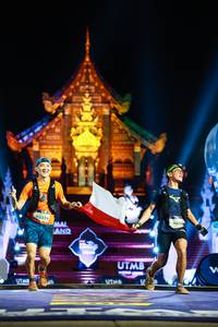 BIB: 93329, 9407, 
                            <button type="button" onclick="openModal(22467754)" class="btn btn-primary btn-sm float-right btn-popup" data-toggle="modal" data-target=".modal-high-quality">
                        <i class="fas fa-shopping-cart"></i> Add to Cart
                    </button>
                                            <button type="button" onclick="isThisMe(22467754, true)" class="btn btn-success btn-sm float-right btn-popup btn-isme hidden" data-toggle="tooltip" data-placement="bottom" title="นี่คือรูปของคุณใช่ไหม คลิกที่นี่เพื่อเอาเข้าอัลบั้ม">
                        <i class="fas fa-plus"></i> Add to album
                    </button>
                    <button type="button" onclick="isThisMe(22467754, false)" class="btn btn-warning btn-sm float-right btn-popup btn-isnotme hidden">
                        <i class="fas fa-ban"></i> Remove from album
                    </button>