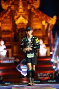 BIB: 266
                            <button type="button" onclick="openModal(22472660)" class="btn btn-primary btn-sm float-right btn-popup" data-toggle="modal" data-target=".modal-high-quality">
                        <i class="fas fa-shopping-cart"></i> Add to Cart
                    </button>
                                            <button type="button" onclick="isThisMe(22472660, true)" class="btn btn-success btn-sm float-right btn-popup btn-isme hidden" data-toggle="tooltip" data-placement="bottom" title="นี่คือรูปของคุณใช่ไหม คลิกที่นี่เพื่อเอาเข้าอัลบั้ม">
                        <i class="fas fa-plus"></i> Add to album
                    </button>
                    <button type="button" onclick="isThisMe(22472660, false)" class="btn btn-warning btn-sm float-right btn-popup btn-isnotme hidden">
                        <i class="fas fa-ban"></i> Remove from album
                    </button>