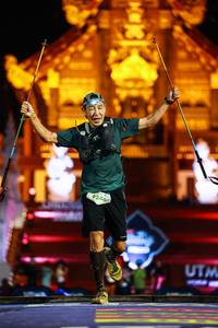 BIB: 9246
                            <button type="button" onclick="openModal(22474467)" class="btn btn-primary btn-sm float-right btn-popup" data-toggle="modal" data-target=".modal-high-quality">
                        <i class="fas fa-shopping-cart"></i> Add to Cart
                    </button>
                                            <button type="button" onclick="isThisMe(22474467, true)" class="btn btn-success btn-sm float-right btn-popup btn-isme hidden" data-toggle="tooltip" data-placement="bottom" title="นี่คือรูปของคุณใช่ไหม คลิกที่นี่เพื่อเอาเข้าอัลบั้ม">
                        <i class="fas fa-plus"></i> Add to album
                    </button>
                    <button type="button" onclick="isThisMe(22474467, false)" class="btn btn-warning btn-sm float-right btn-popup btn-isnotme hidden">
                        <i class="fas fa-ban"></i> Remove from album
                    </button>