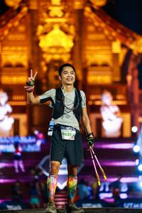 BIB: 1896
                            <button type="button" onclick="openModal(22472998)" class="btn btn-primary btn-sm float-right btn-popup" data-toggle="modal" data-target=".modal-high-quality">
                        <i class="fas fa-shopping-cart"></i> Add to Cart
                    </button>
                                            <button type="button" onclick="isThisMe(22472998, true)" class="btn btn-success btn-sm float-right btn-popup btn-isme hidden" data-toggle="tooltip" data-placement="bottom" title="นี่คือรูปของคุณใช่ไหม คลิกที่นี่เพื่อเอาเข้าอัลบั้ม">
                        <i class="fas fa-plus"></i> Add to album
                    </button>
                    <button type="button" onclick="isThisMe(22472998, false)" class="btn btn-warning btn-sm float-right btn-popup btn-isnotme hidden">
                        <i class="fas fa-ban"></i> Remove from album
                    </button>