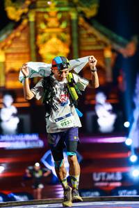 BIB: 9233
                            <button type="button" onclick="openModal(22471049)" class="btn btn-primary btn-sm float-right btn-popup" data-toggle="modal" data-target=".modal-high-quality">
                        <i class="fas fa-shopping-cart"></i> Add to Cart
                    </button>
                                            <button type="button" onclick="isThisMe(22471049, true)" class="btn btn-success btn-sm float-right btn-popup btn-isme hidden" data-toggle="tooltip" data-placement="bottom" title="นี่คือรูปของคุณใช่ไหม คลิกที่นี่เพื่อเอาเข้าอัลบั้ม">
                        <i class="fas fa-plus"></i> Add to album
                    </button>
                    <button type="button" onclick="isThisMe(22471049, false)" class="btn btn-warning btn-sm float-right btn-popup btn-isnotme hidden">
                        <i class="fas fa-ban"></i> Remove from album
                    </button>