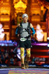 BIB: 90983
                            <button type="button" onclick="openModal(22473138)" class="btn btn-primary btn-sm float-right btn-popup" data-toggle="modal" data-target=".modal-high-quality">
                        <i class="fas fa-shopping-cart"></i> Add to Cart
                    </button>
                                            <button type="button" onclick="isThisMe(22473138, true)" class="btn btn-success btn-sm float-right btn-popup btn-isme hidden" data-toggle="tooltip" data-placement="bottom" title="นี่คือรูปของคุณใช่ไหม คลิกที่นี่เพื่อเอาเข้าอัลบั้ม">
                        <i class="fas fa-plus"></i> Add to album
                    </button>
                    <button type="button" onclick="isThisMe(22473138, false)" class="btn btn-warning btn-sm float-right btn-popup btn-isnotme hidden">
                        <i class="fas fa-ban"></i> Remove from album
                    </button>