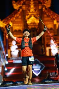 BIB: 927
                            <button type="button" onclick="openModal(22472701)" class="btn btn-primary btn-sm float-right btn-popup" data-toggle="modal" data-target=".modal-high-quality">
                        <i class="fas fa-shopping-cart"></i> Add to Cart
                    </button>
                                            <button type="button" onclick="isThisMe(22472701, true)" class="btn btn-success btn-sm float-right btn-popup btn-isme hidden" data-toggle="tooltip" data-placement="bottom" title="นี่คือรูปของคุณใช่ไหม คลิกที่นี่เพื่อเอาเข้าอัลบั้ม">
                        <i class="fas fa-plus"></i> Add to album
                    </button>
                    <button type="button" onclick="isThisMe(22472701, false)" class="btn btn-warning btn-sm float-right btn-popup btn-isnotme hidden">
                        <i class="fas fa-ban"></i> Remove from album
                    </button>