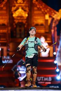 BIB: 9195
                            <button type="button" onclick="openModal(22472383)" class="btn btn-primary btn-sm float-right btn-popup" data-toggle="modal" data-target=".modal-high-quality">
                        <i class="fas fa-shopping-cart"></i> Add to Cart
                    </button>
                                            <button type="button" onclick="isThisMe(22472383, true)" class="btn btn-success btn-sm float-right btn-popup btn-isme hidden" data-toggle="tooltip" data-placement="bottom" title="นี่คือรูปของคุณใช่ไหม คลิกที่นี่เพื่อเอาเข้าอัลบั้ม">
                        <i class="fas fa-plus"></i> Add to album
                    </button>
                    <button type="button" onclick="isThisMe(22472383, false)" class="btn btn-warning btn-sm float-right btn-popup btn-isnotme hidden">
                        <i class="fas fa-ban"></i> Remove from album
                    </button>