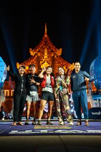 BIB: 9374, 9300
                            <button type="button" onclick="openModal(22472067)" class="btn btn-primary btn-sm float-right btn-popup" data-toggle="modal" data-target=".modal-high-quality">
                        <i class="fas fa-shopping-cart"></i> Add to Cart
                    </button>
                                            <button type="button" onclick="isThisMe(22472067, true)" class="btn btn-success btn-sm float-right btn-popup btn-isme hidden" data-toggle="tooltip" data-placement="bottom" title="นี่คือรูปของคุณใช่ไหม คลิกที่นี่เพื่อเอาเข้าอัลบั้ม">
                        <i class="fas fa-plus"></i> Add to album
                    </button>
                    <button type="button" onclick="isThisMe(22472067, false)" class="btn btn-warning btn-sm float-right btn-popup btn-isnotme hidden">
                        <i class="fas fa-ban"></i> Remove from album
                    </button>