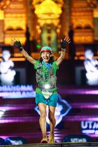 BIB: 9218
                            <button type="button" onclick="openModal(22468139)" class="btn btn-primary btn-sm float-right btn-popup" data-toggle="modal" data-target=".modal-high-quality">
                        <i class="fas fa-shopping-cart"></i> Add to Cart
                    </button>
                                            <button type="button" onclick="isThisMe(22468139, true)" class="btn btn-success btn-sm float-right btn-popup btn-isme hidden" data-toggle="tooltip" data-placement="bottom" title="นี่คือรูปของคุณใช่ไหม คลิกที่นี่เพื่อเอาเข้าอัลบั้ม">
                        <i class="fas fa-plus"></i> Add to album
                    </button>
                    <button type="button" onclick="isThisMe(22468139, false)" class="btn btn-warning btn-sm float-right btn-popup btn-isnotme hidden">
                        <i class="fas fa-ban"></i> Remove from album
                    </button>