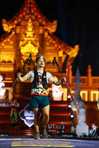 BIB: 9202
                            <button type="button" onclick="openModal(22474042)" class="btn btn-primary btn-sm float-right btn-popup" data-toggle="modal" data-target=".modal-high-quality">
                        <i class="fas fa-shopping-cart"></i> Add to Cart
                    </button>
                                            <button type="button" onclick="isThisMe(22474042, true)" class="btn btn-success btn-sm float-right btn-popup btn-isme hidden" data-toggle="tooltip" data-placement="bottom" title="นี่คือรูปของคุณใช่ไหม คลิกที่นี่เพื่อเอาเข้าอัลบั้ม">
                        <i class="fas fa-plus"></i> Add to album
                    </button>
                    <button type="button" onclick="isThisMe(22474042, false)" class="btn btn-warning btn-sm float-right btn-popup btn-isnotme hidden">
                        <i class="fas fa-ban"></i> Remove from album
                    </button>