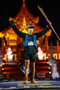 BIB: 9294
                            <button type="button" onclick="openModal(22473861)" class="btn btn-primary btn-sm float-right btn-popup" data-toggle="modal" data-target=".modal-high-quality">
                        <i class="fas fa-shopping-cart"></i> Add to Cart
                    </button>
                                            <button type="button" onclick="isThisMe(22473861, true)" class="btn btn-success btn-sm float-right btn-popup btn-isme hidden" data-toggle="tooltip" data-placement="bottom" title="นี่คือรูปของคุณใช่ไหม คลิกที่นี่เพื่อเอาเข้าอัลบั้ม">
                        <i class="fas fa-plus"></i> Add to album
                    </button>
                    <button type="button" onclick="isThisMe(22473861, false)" class="btn btn-warning btn-sm float-right btn-popup btn-isnotme hidden">
                        <i class="fas fa-ban"></i> Remove from album
                    </button>