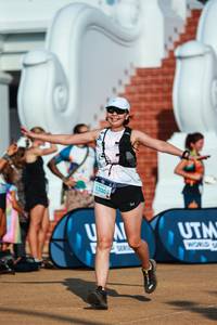 BIB: 1330
                            <button type="button" onclick="openModal(22481183)" class="btn btn-primary btn-sm float-right btn-popup" data-toggle="modal" data-target=".modal-high-quality">
                        <i class="fas fa-shopping-cart"></i> Add to Cart
                    </button>
                                            <button type="button" onclick="isThisMe(22481183, true)" class="btn btn-success btn-sm float-right btn-popup btn-isme hidden" data-toggle="tooltip" data-placement="bottom" title="นี่คือรูปของคุณใช่ไหม คลิกที่นี่เพื่อเอาเข้าอัลบั้ม">
                        <i class="fas fa-plus"></i> Add to album
                    </button>
                    <button type="button" onclick="isThisMe(22481183, false)" class="btn btn-warning btn-sm float-right btn-popup btn-isnotme hidden">
                        <i class="fas fa-ban"></i> Remove from album
                    </button>