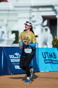 BIB: 1412
                            <button type="button" onclick="openModal(22481623)" class="btn btn-primary btn-sm float-right btn-popup" data-toggle="modal" data-target=".modal-high-quality">
                        <i class="fas fa-shopping-cart"></i> Add to Cart
                    </button>
                                            <button type="button" onclick="isThisMe(22481623, true)" class="btn btn-success btn-sm float-right btn-popup btn-isme hidden" data-toggle="tooltip" data-placement="bottom" title="นี่คือรูปของคุณใช่ไหม คลิกที่นี่เพื่อเอาเข้าอัลบั้ม">
                        <i class="fas fa-plus"></i> Add to album
                    </button>
                    <button type="button" onclick="isThisMe(22481623, false)" class="btn btn-warning btn-sm float-right btn-popup btn-isnotme hidden">
                        <i class="fas fa-ban"></i> Remove from album
                    </button>