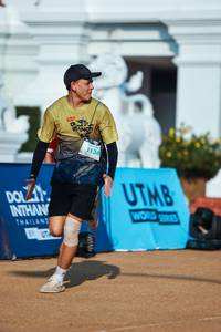 BIB: 3136
                            <button type="button" onclick="openModal(22481965)" class="btn btn-primary btn-sm float-right btn-popup" data-toggle="modal" data-target=".modal-high-quality">
                        <i class="fas fa-shopping-cart"></i> Add to Cart
                    </button>
                                            <button type="button" onclick="isThisMe(22481965, true)" class="btn btn-success btn-sm float-right btn-popup btn-isme hidden" data-toggle="tooltip" data-placement="bottom" title="นี่คือรูปของคุณใช่ไหม คลิกที่นี่เพื่อเอาเข้าอัลบั้ม">
                        <i class="fas fa-plus"></i> Add to album
                    </button>
                    <button type="button" onclick="isThisMe(22481965, false)" class="btn btn-warning btn-sm float-right btn-popup btn-isnotme hidden">
                        <i class="fas fa-ban"></i> Remove from album
                    </button>