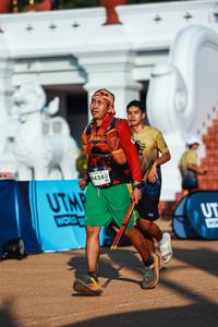 BIB: 9424
                            <button type="button" onclick="openModal(22477591)" class="btn btn-primary btn-sm float-right btn-popup" data-toggle="modal" data-target=".modal-high-quality">
                        <i class="fas fa-shopping-cart"></i> Add to Cart
                    </button>
                                            <button type="button" onclick="isThisMe(22477591, true)" class="btn btn-success btn-sm float-right btn-popup btn-isme hidden" data-toggle="tooltip" data-placement="bottom" title="นี่คือรูปของคุณใช่ไหม คลิกที่นี่เพื่อเอาเข้าอัลบั้ม">
                        <i class="fas fa-plus"></i> Add to album
                    </button>
                    <button type="button" onclick="isThisMe(22477591, false)" class="btn btn-warning btn-sm float-right btn-popup btn-isnotme hidden">
                        <i class="fas fa-ban"></i> Remove from album
                    </button>