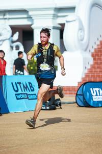 BIB: 2978
                            <button type="button" onclick="openModal(22504566)" class="btn btn-primary btn-sm float-right btn-popup" data-toggle="modal" data-target=".modal-high-quality">
                        <i class="fas fa-shopping-cart"></i> Add to Cart
                    </button>
                                            <button type="button" onclick="isThisMe(22504566, true)" class="btn btn-success btn-sm float-right btn-popup btn-isme hidden" data-toggle="tooltip" data-placement="bottom" title="นี่คือรูปของคุณใช่ไหม คลิกที่นี่เพื่อเอาเข้าอัลบั้ม">
                        <i class="fas fa-plus"></i> Add to album
                    </button>
                    <button type="button" onclick="isThisMe(22504566, false)" class="btn btn-warning btn-sm float-right btn-popup btn-isnotme hidden">
                        <i class="fas fa-ban"></i> Remove from album
                    </button>