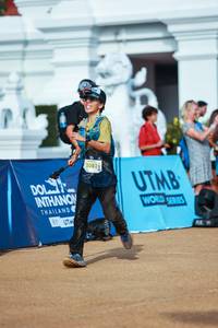 BIB: 2082
                            <button type="button" onclick="openModal(22500195)" class="btn btn-primary btn-sm float-right btn-popup" data-toggle="modal" data-target=".modal-high-quality">
                        <i class="fas fa-shopping-cart"></i> Add to Cart
                    </button>
                                            <button type="button" onclick="isThisMe(22500195, true)" class="btn btn-success btn-sm float-right btn-popup btn-isme hidden" data-toggle="tooltip" data-placement="bottom" title="นี่คือรูปของคุณใช่ไหม คลิกที่นี่เพื่อเอาเข้าอัลบั้ม">
                        <i class="fas fa-plus"></i> Add to album
                    </button>
                    <button type="button" onclick="isThisMe(22500195, false)" class="btn btn-warning btn-sm float-right btn-popup btn-isnotme hidden">
                        <i class="fas fa-ban"></i> Remove from album
                    </button>