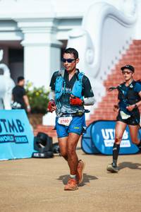 BIB: 8140
                            <button type="button" onclick="openModal(22504634)" class="btn btn-primary btn-sm float-right btn-popup" data-toggle="modal" data-target=".modal-high-quality">
                        <i class="fas fa-shopping-cart"></i> Add to Cart
                    </button>
                                            <button type="button" onclick="isThisMe(22504634, true)" class="btn btn-success btn-sm float-right btn-popup btn-isme hidden" data-toggle="tooltip" data-placement="bottom" title="นี่คือรูปของคุณใช่ไหม คลิกที่นี่เพื่อเอาเข้าอัลบั้ม">
                        <i class="fas fa-plus"></i> Add to album
                    </button>
                    <button type="button" onclick="isThisMe(22504634, false)" class="btn btn-warning btn-sm float-right btn-popup btn-isnotme hidden">
                        <i class="fas fa-ban"></i> Remove from album
                    </button>