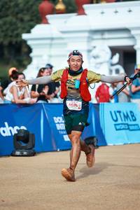 BIB: 8076
                            <button type="button" onclick="openModal(22499075)" class="btn btn-primary btn-sm float-right btn-popup" data-toggle="modal" data-target=".modal-high-quality">
                        <i class="fas fa-shopping-cart"></i> Add to Cart
                    </button>
                                            <button type="button" onclick="isThisMe(22499075, true)" class="btn btn-success btn-sm float-right btn-popup btn-isme hidden" data-toggle="tooltip" data-placement="bottom" title="นี่คือรูปของคุณใช่ไหม คลิกที่นี่เพื่อเอาเข้าอัลบั้ม">
                        <i class="fas fa-plus"></i> Add to album
                    </button>
                    <button type="button" onclick="isThisMe(22499075, false)" class="btn btn-warning btn-sm float-right btn-popup btn-isnotme hidden">
                        <i class="fas fa-ban"></i> Remove from album
                    </button>