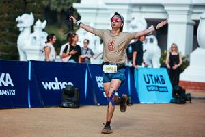 BIB: 2010
                            <button type="button" onclick="openModal(22497912)" class="btn btn-primary btn-sm float-right btn-popup" data-toggle="modal" data-target=".modal-high-quality">
                        <i class="fas fa-shopping-cart"></i> Add to Cart
                    </button>
                                            <button type="button" onclick="isThisMe(22497912, true)" class="btn btn-success btn-sm float-right btn-popup btn-isme hidden" data-toggle="tooltip" data-placement="bottom" title="นี่คือรูปของคุณใช่ไหม คลิกที่นี่เพื่อเอาเข้าอัลบั้ม">
                        <i class="fas fa-plus"></i> Add to album
                    </button>
                    <button type="button" onclick="isThisMe(22497912, false)" class="btn btn-warning btn-sm float-right btn-popup btn-isnotme hidden">
                        <i class="fas fa-ban"></i> Remove from album
                    </button>