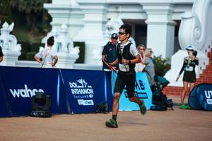 BIB: 200
                            <button type="button" onclick="openModal(22495528)" class="btn btn-primary btn-sm float-right btn-popup" data-toggle="modal" data-target=".modal-high-quality">
                        <i class="fas fa-shopping-cart"></i> Add to Cart
                    </button>
                                            <button type="button" onclick="isThisMe(22495528, true)" class="btn btn-success btn-sm float-right btn-popup btn-isme hidden" data-toggle="tooltip" data-placement="bottom" title="นี่คือรูปของคุณใช่ไหม คลิกที่นี่เพื่อเอาเข้าอัลบั้ม">
                        <i class="fas fa-plus"></i> Add to album
                    </button>
                    <button type="button" onclick="isThisMe(22495528, false)" class="btn btn-warning btn-sm float-right btn-popup btn-isnotme hidden">
                        <i class="fas fa-ban"></i> Remove from album
                    </button>