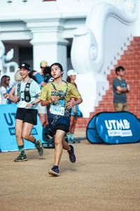 BIB: 1435
                            <button type="button" onclick="openModal(22499552)" class="btn btn-primary btn-sm float-right btn-popup" data-toggle="modal" data-target=".modal-high-quality">
                        <i class="fas fa-shopping-cart"></i> Add to Cart
                    </button>
                                            <button type="button" onclick="isThisMe(22499552, true)" class="btn btn-success btn-sm float-right btn-popup btn-isme hidden" data-toggle="tooltip" data-placement="bottom" title="นี่คือรูปของคุณใช่ไหม คลิกที่นี่เพื่อเอาเข้าอัลบั้ม">
                        <i class="fas fa-plus"></i> Add to album
                    </button>
                    <button type="button" onclick="isThisMe(22499552, false)" class="btn btn-warning btn-sm float-right btn-popup btn-isnotme hidden">
                        <i class="fas fa-ban"></i> Remove from album
                    </button>