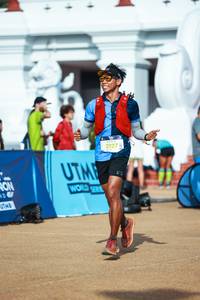 BIB: 2127
                            <button type="button" onclick="openModal(22502919)" class="btn btn-primary btn-sm float-right btn-popup" data-toggle="modal" data-target=".modal-high-quality">
                        <i class="fas fa-shopping-cart"></i> Add to Cart
                    </button>
                                            <button type="button" onclick="isThisMe(22502919, true)" class="btn btn-success btn-sm float-right btn-popup btn-isme hidden" data-toggle="tooltip" data-placement="bottom" title="นี่คือรูปของคุณใช่ไหม คลิกที่นี่เพื่อเอาเข้าอัลบั้ม">
                        <i class="fas fa-plus"></i> Add to album
                    </button>
                    <button type="button" onclick="isThisMe(22502919, false)" class="btn btn-warning btn-sm float-right btn-popup btn-isnotme hidden">
                        <i class="fas fa-ban"></i> Remove from album
                    </button>