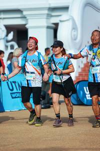 BIB: 1130, 108, 1131
                            <button type="button" onclick="openModal(22499982)" class="btn btn-primary btn-sm float-right btn-popup" data-toggle="modal" data-target=".modal-high-quality">
                        <i class="fas fa-shopping-cart"></i> Add to Cart
                    </button>
                                            <button type="button" onclick="isThisMe(22499982, true)" class="btn btn-success btn-sm float-right btn-popup btn-isme hidden" data-toggle="tooltip" data-placement="bottom" title="นี่คือรูปของคุณใช่ไหม คลิกที่นี่เพื่อเอาเข้าอัลบั้ม">
                        <i class="fas fa-plus"></i> Add to album
                    </button>
                    <button type="button" onclick="isThisMe(22499982, false)" class="btn btn-warning btn-sm float-right btn-popup btn-isnotme hidden">
                        <i class="fas fa-ban"></i> Remove from album
                    </button>