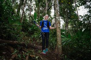 BIB: 1100, 2543
                            <button type="button" onclick="openModal(22616413)" class="btn btn-primary btn-sm float-right btn-popup" data-toggle="modal" data-target=".modal-high-quality">
                        <i class="fas fa-shopping-cart"></i> Add to Cart
                    </button>
                                            <button type="button" onclick="isThisMe(22616413, true)" class="btn btn-success btn-sm float-right btn-popup btn-isme hidden" data-toggle="tooltip" data-placement="bottom" title="นี่คือรูปของคุณใช่ไหม คลิกที่นี่เพื่อเอาเข้าอัลบั้ม">
                        <i class="fas fa-plus"></i> Add to album
                    </button>
                    <button type="button" onclick="isThisMe(22616413, false)" class="btn btn-warning btn-sm float-right btn-popup btn-isnotme hidden">
                        <i class="fas fa-ban"></i> Remove from album
                    </button>